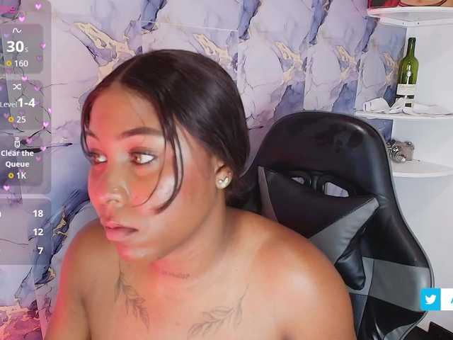 AngelThroatt live cam on BongaCams
