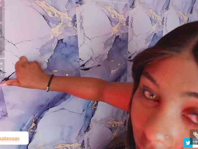 AngelThroatt webcam