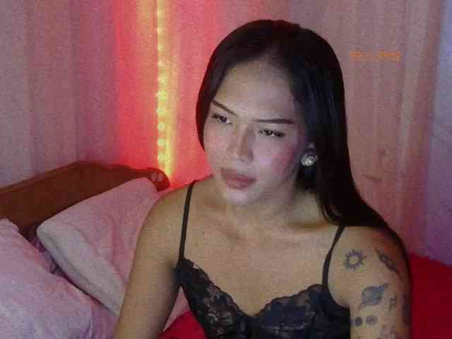 CumslutAsia
