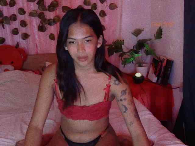 CumslutAsia
