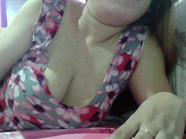 sweetinasia live cam on BongaCams