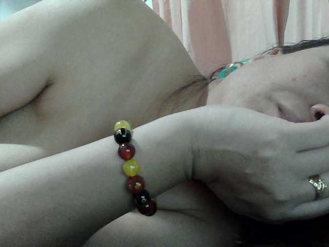 sweetinasia live cam on BongaCams