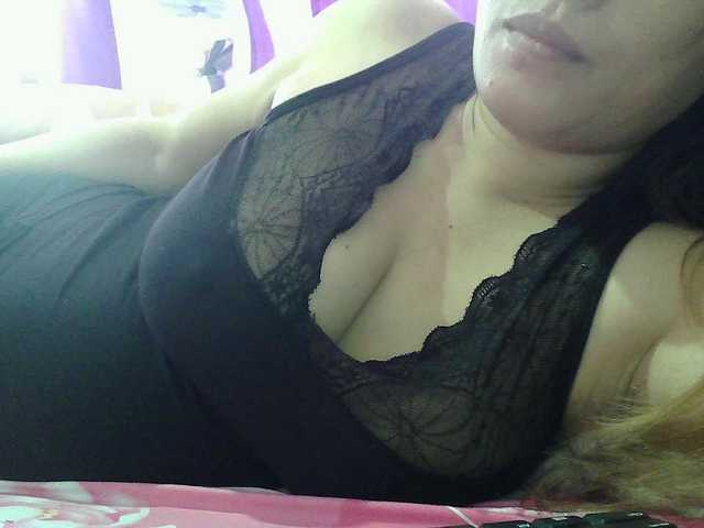sweetinasia live cam on BongaCams