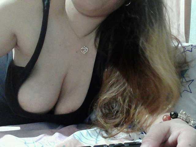 sweetinasia live cam on BongaCams