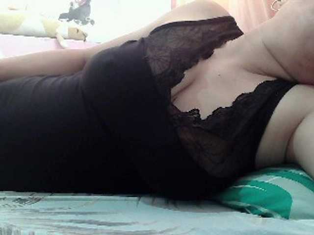 sweetinasia live cam on BongaCams