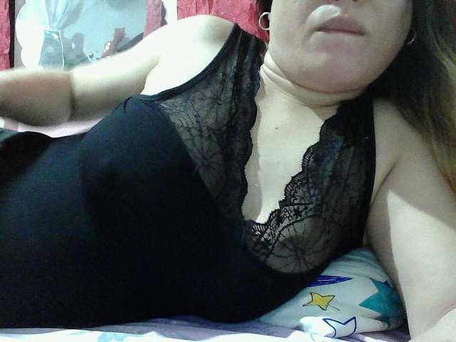 sweetinasia live cam on BongaCams