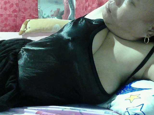 sweetinasia live cam on BongaCams