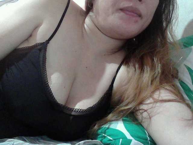 sweetinasia live cam on UnifiedCams