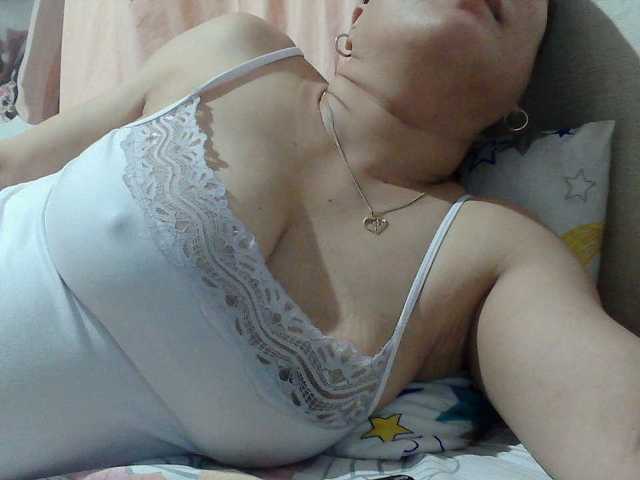 sweetinasia live cam on BongaCams