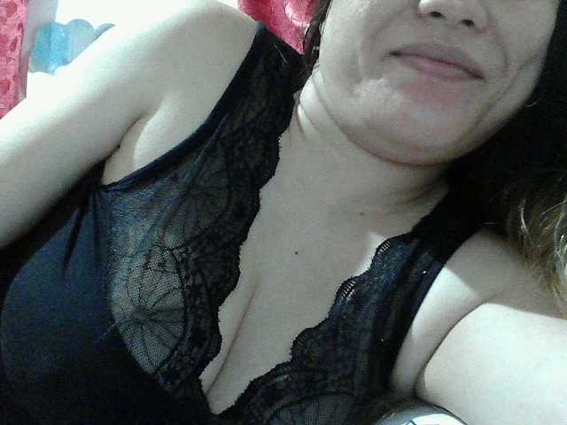 sweetinasia live cam on BongaCams