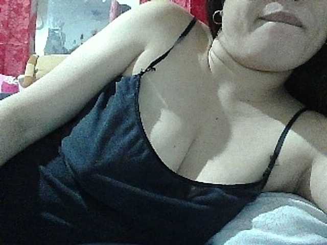 sweetinasia live cam on BongaCams