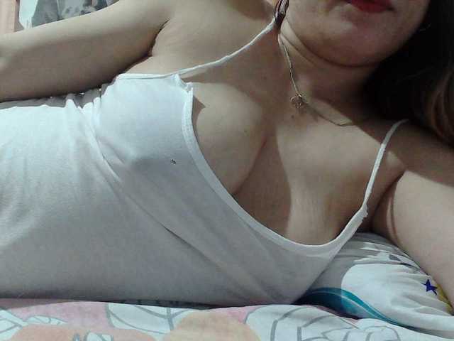 sweetinasia live cam on BongaCams