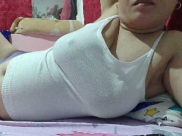 sweetinasia live cam on BongaCams