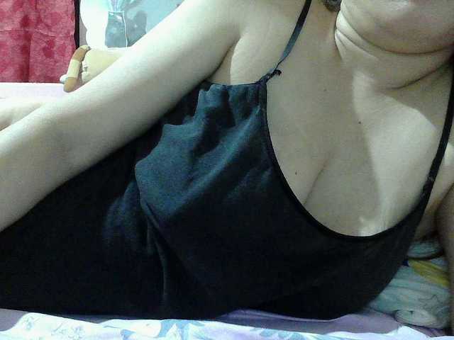sweetinasia live cam on BongaCams