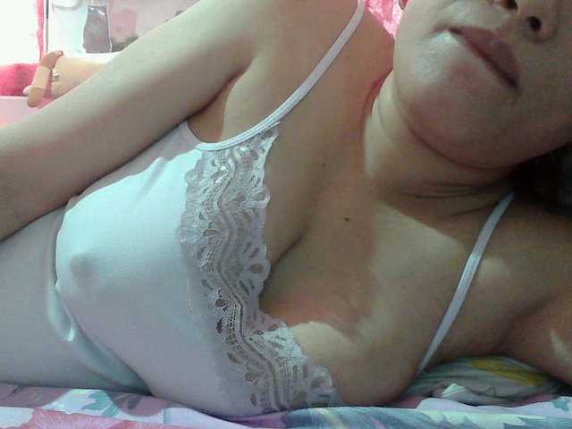 sweetinasia live cam on BongaCams