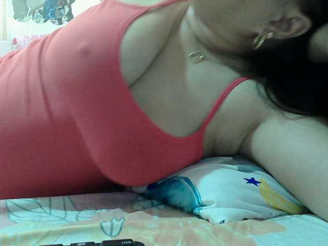 sweetinasia live cam on BongaCams