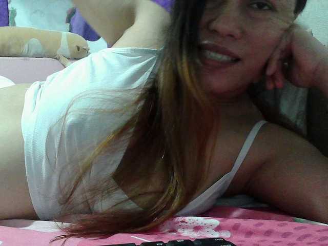 sweetinasia live cam on BongaCams