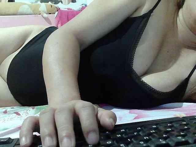 sweetinasia webcam