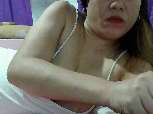 sweetinasia webcam