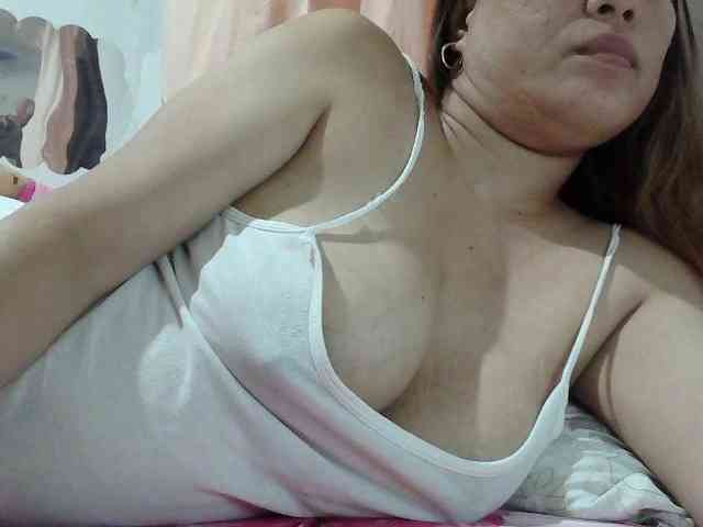 sweetinasia webcam