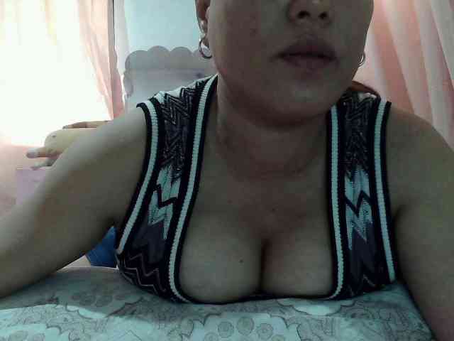 sweetinasia webcam