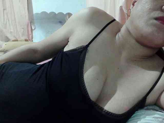 sweetinasia webcam