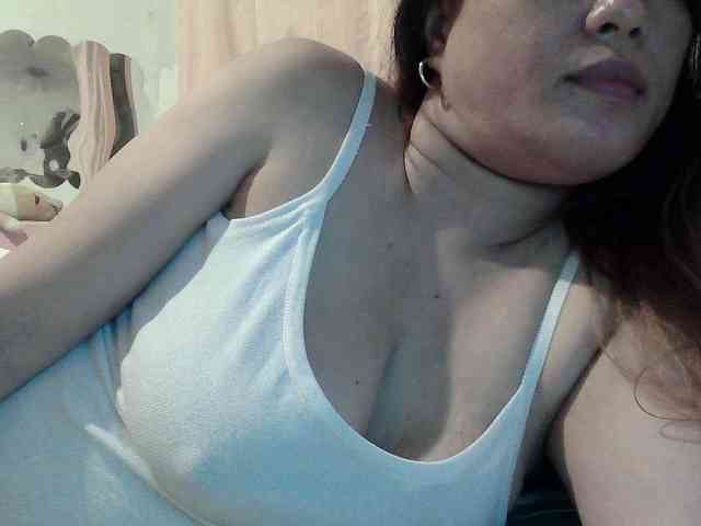 sweetinasia webcam
