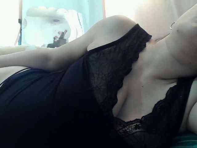 sweetinasia webcam