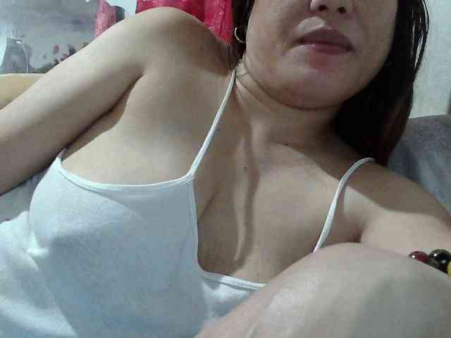 sweetinasia webcam
