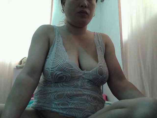 sweetinasia webcam
