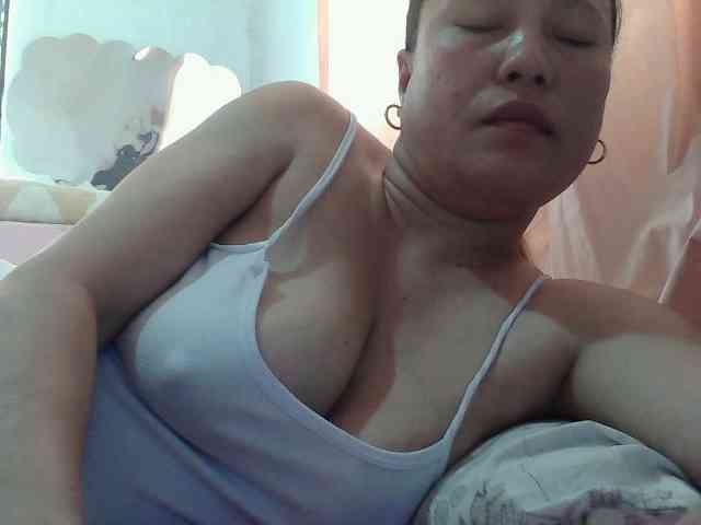 Model: sweetinasia