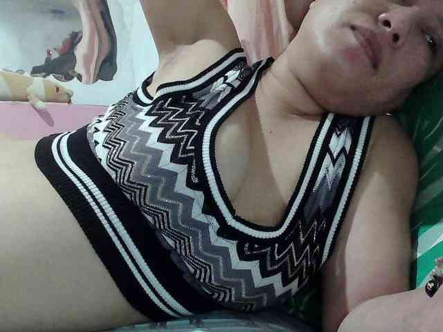sweetinasia webcam