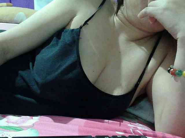 sweetinasia webcam