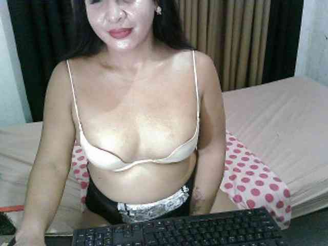 hottiellajents Sex Cam Show