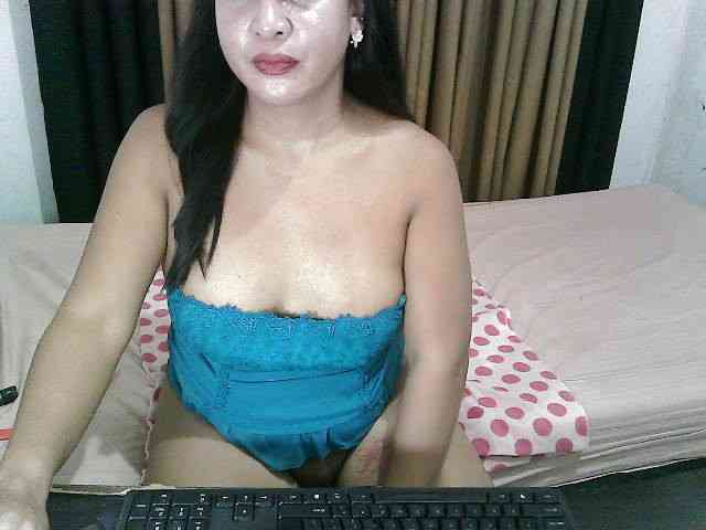 hottiellajents Sex Cam Show