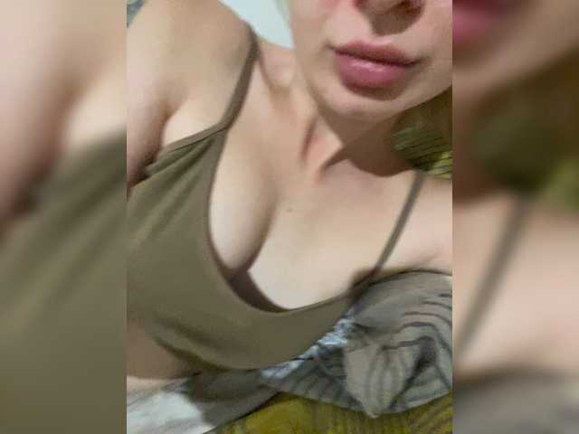 Liokira live cam on BongaCams