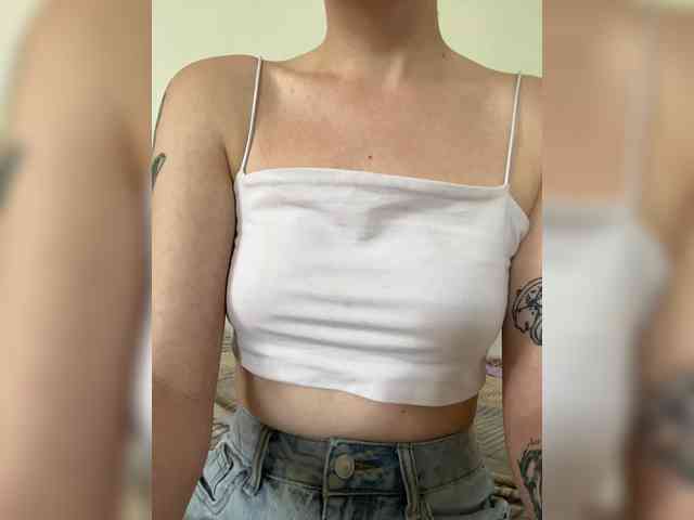 Mẫu này đang trực tiếp. Liokira