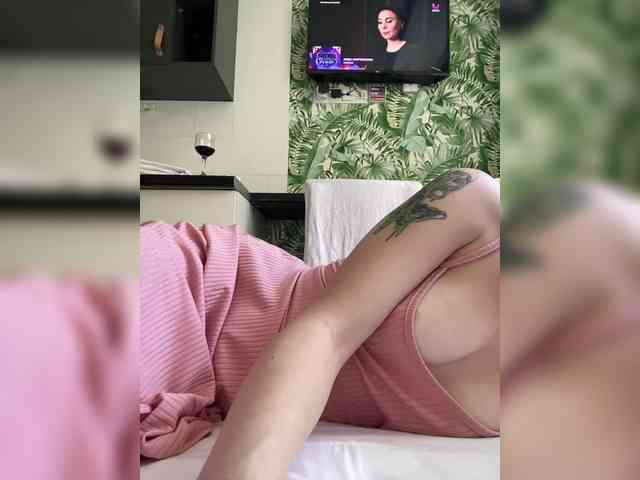 Peachesssz webcam