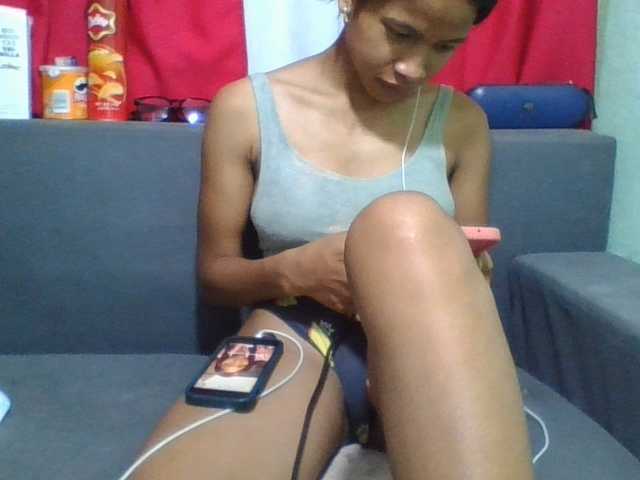 NADIAH live cam on BongaCams