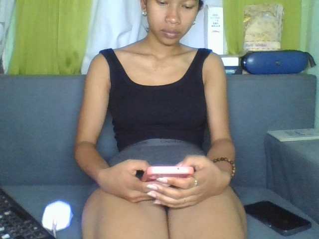 NADIAH live cam on BongaCams