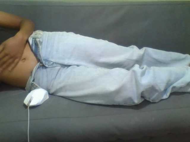 NADIAH live cam on BongaCams