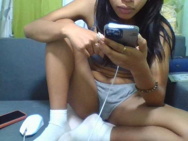 NADIAH live cam on BongaCams