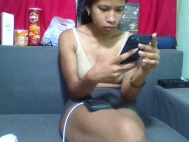 NADIAH live cam on BongaCams