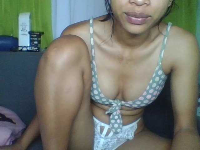 HotgirlURIEL