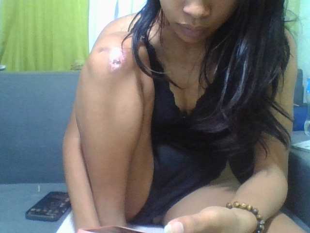 HotgirlURIEL live webcam show