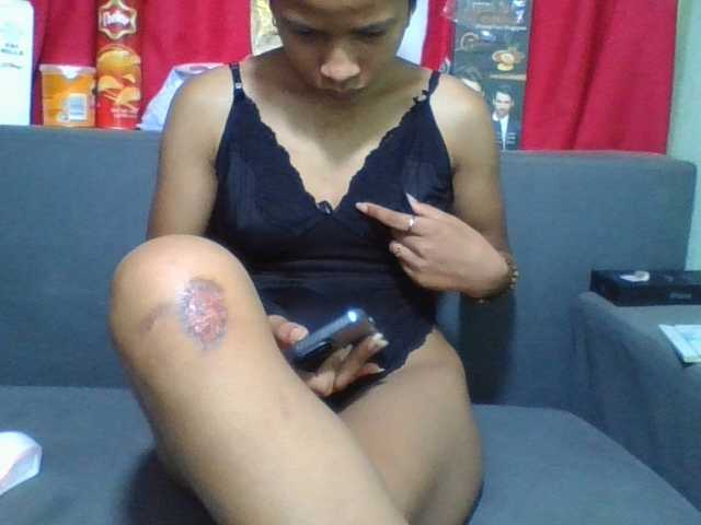 NADIAH live webcam show