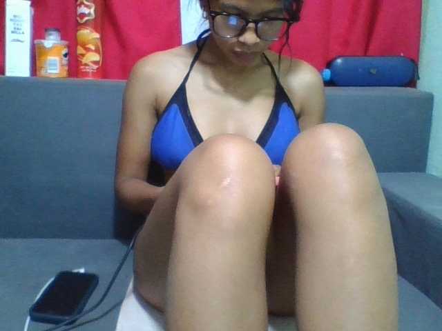 NADIAH live cam on BongaCams