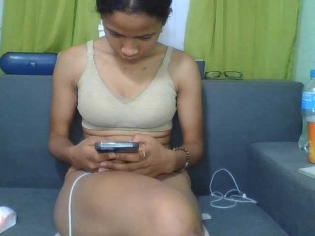 NADIAH live cam on BongaCams