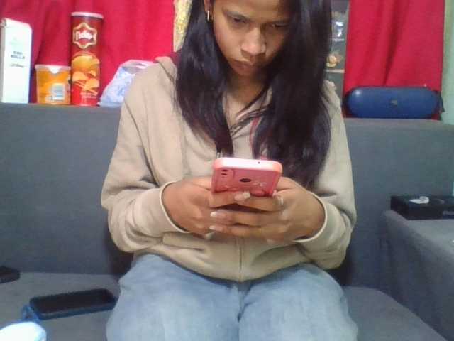 NADIAH live webcam show