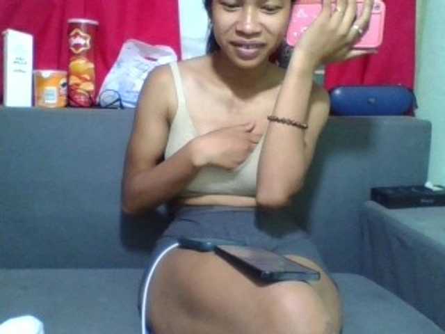 NADIAH live cam on BongaCams